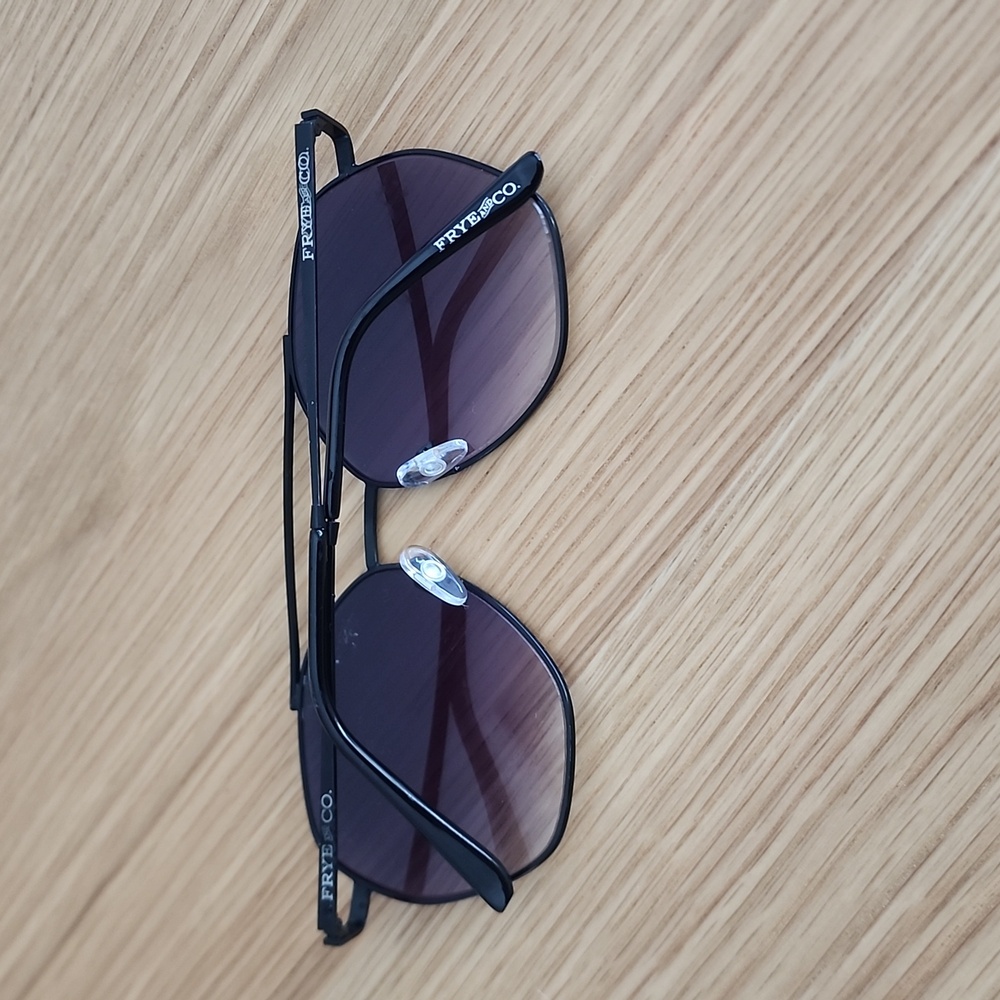 Frye White Accented Gradient Aviator Glasses - Picture 5 of 5